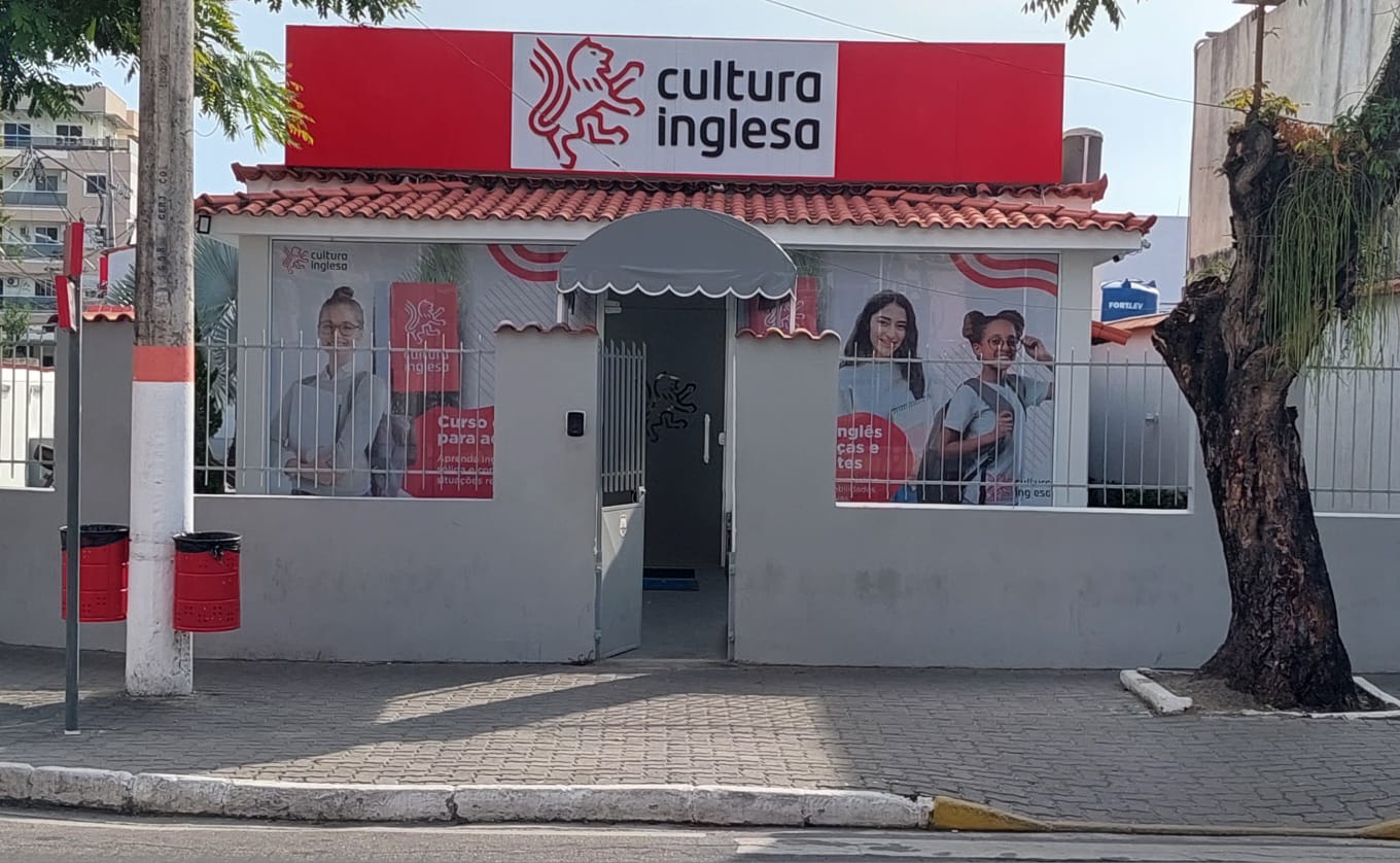 Fachada da Cultura Inglesa de Maricá, RJ